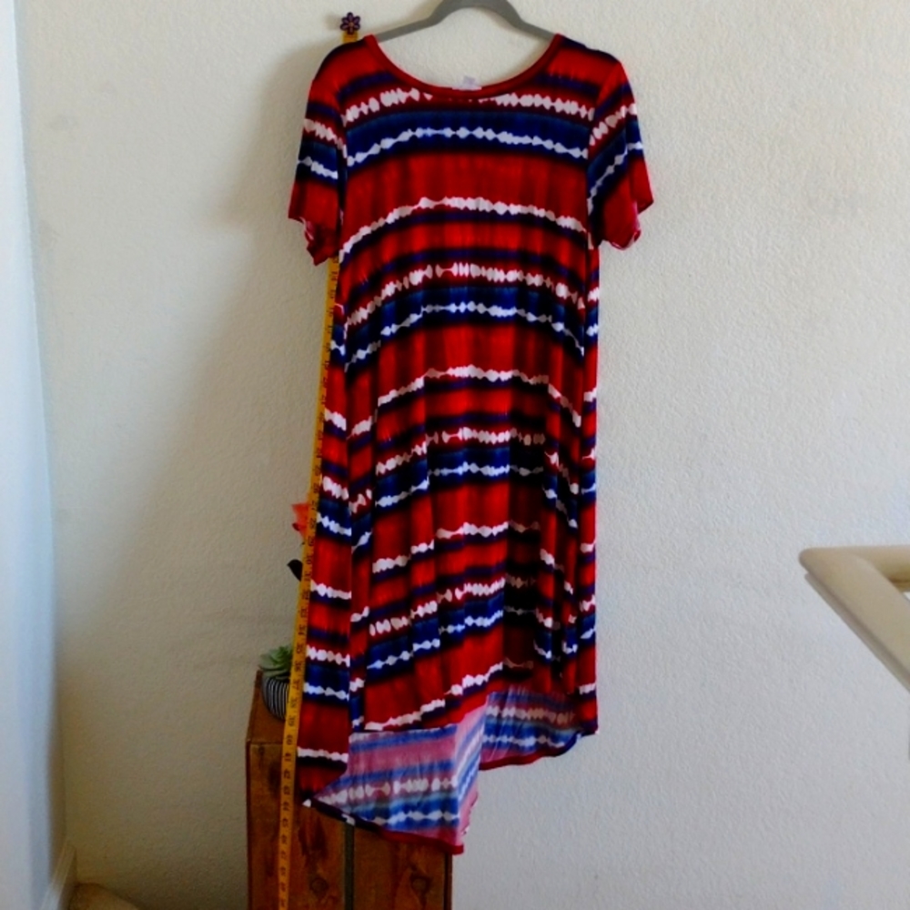 🌈 LuLaRoe High-Low Knit hi-lo Dress Size Medium Red/White/Blue tiedye print NWT